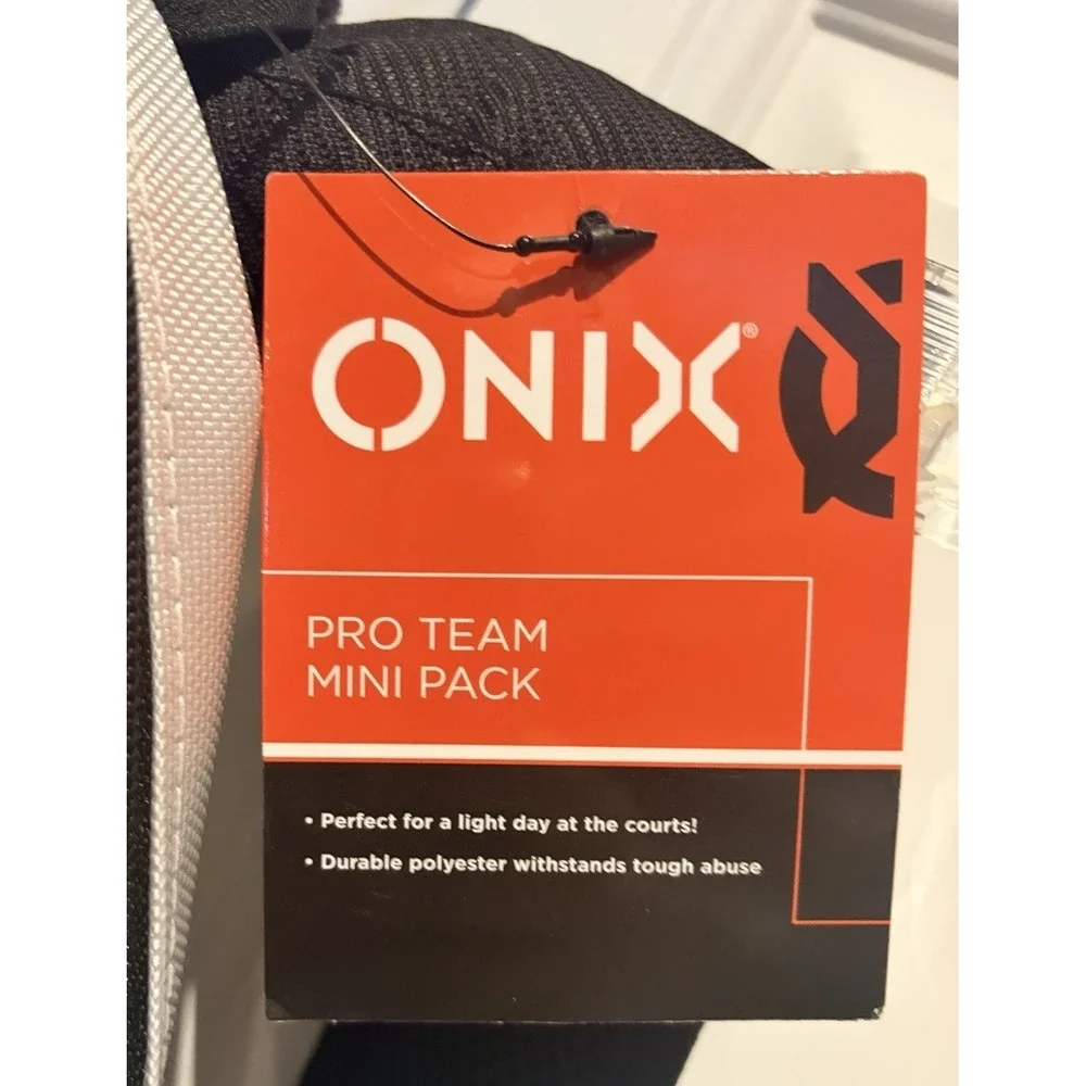 ONIX PRO TEAM Minipack Backpack - Black/White